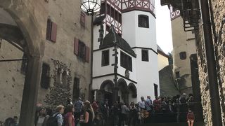 時空を超えて中世へ