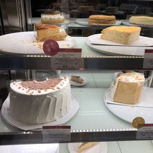紅茶はたっぷり ケーキも大きめ By タヌチーノ ル サロン ド ニナス クィーンズスクエア横浜のクチコミ フォートラベル