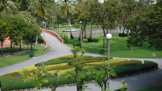 入口が・・・・・