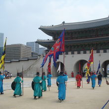 ソウルの古宮らしさはこのパフォーマンスが一番！