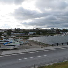 八戸港を見ています