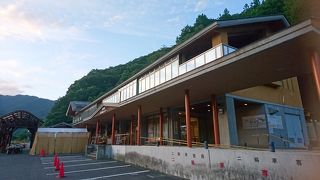 無料足湯もあります