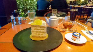 とても大きい、エクストラスーパーメロンショートケーキ