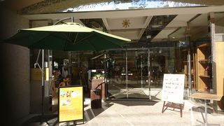 大人気の洋菓子屋