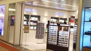 JAL系列ですが第1ターミナルにある店舗