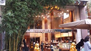 中華街の有名なお店です。