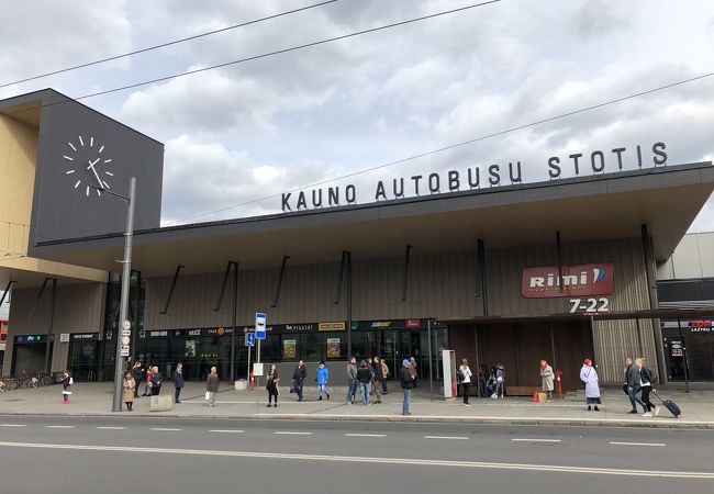 国内外へのアクセス