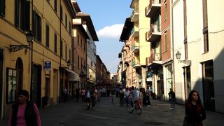 ショッピングストリート