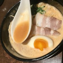 トマト醬＆豚骨スープ！