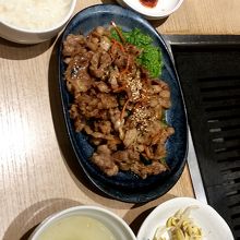 プルコギ定食　　十分お腹一杯