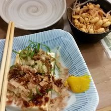 冷ややっこともやし