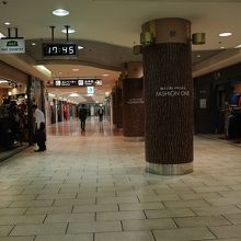アウトドア専門店が多い By Miracle 名古屋中央地下通り ファッションワン のクチコミ フォートラベル