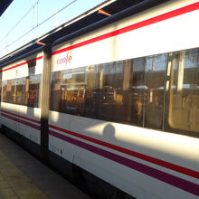 近距離移動列車セルカニアス