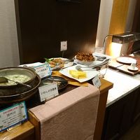 朝食会場