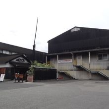 工場もそばにあります。