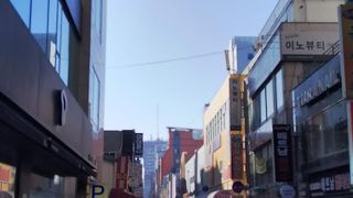 朝も結構人がいます