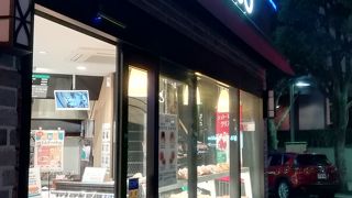 気取らないパン屋さん