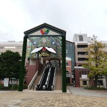 ワールドポーターズ 若者向けの洋服や靴 ゲーセンあり By Tom Sawyer 横浜ワールドポーターズのクチコミ フォートラベル