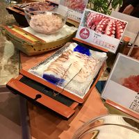 人気の海鮮類もこまめに補充されていました。
