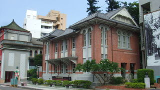 孔子廟のわき道