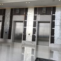 広々としたロービー