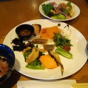 朝食ブッフェ　神戸ポートピアホテル