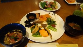 朝食ブッフェ　神戸ポートピアホテル