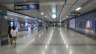 もっと自動券売機を増やしてほしい！