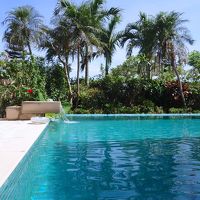 プライベートプール