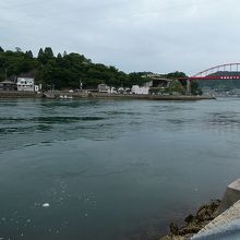 うらぶれているのかなあ