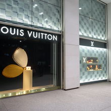 ルイ ヴィトン (新宿高島屋店) クチコミ・アクセス・周辺情報｜信濃町