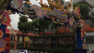 ショッピングと食事