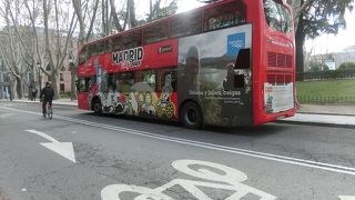 ホテルプラガから市内に出るにはバスが大変便利でした。