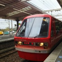 キンメ号が伊豆高原駅に入線