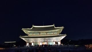 夜間観覧も素敵です