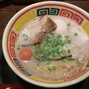 東京ラーメンかと思って入ったら博多ラーメンでした。