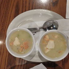 今までは、サラダでしたが、スープに変わっていました