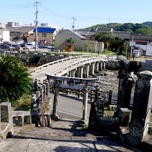 神社から橋