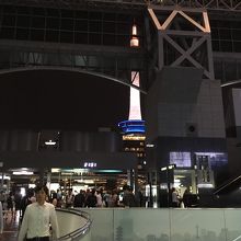 夜の景色もいいもんですよ。