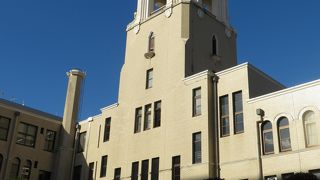 イスラム風ドームが目立ちます！