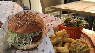 プレマルシェ・ピッツェリア＆オルタナティブ・ジャンク 北山店