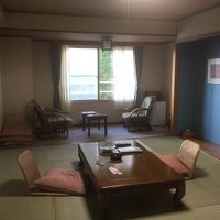 古さは目立つもお部屋は綺麗でした