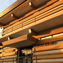 元弘の碑がある建物