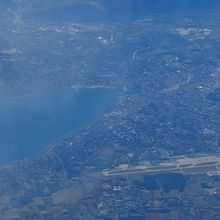 …ジュネーブ市街地や空港とともに、大噴水が目視確認できました