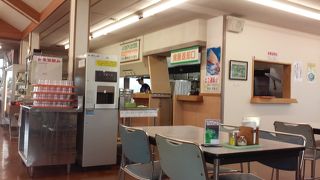 食事処と売店があります。