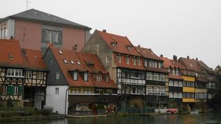 街全体が世界遺産の小さい街です