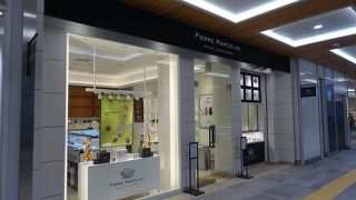 コンコースに面しており買いやすいです