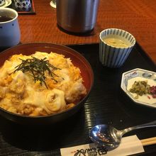 伊達鶏の親子丼