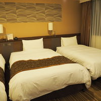 ベッドは3台。一つは簡易ベットだったけど気にならない。