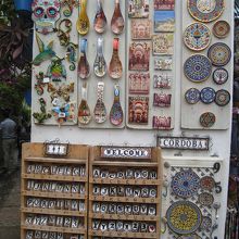 土産物ショップの展示品で～す！！